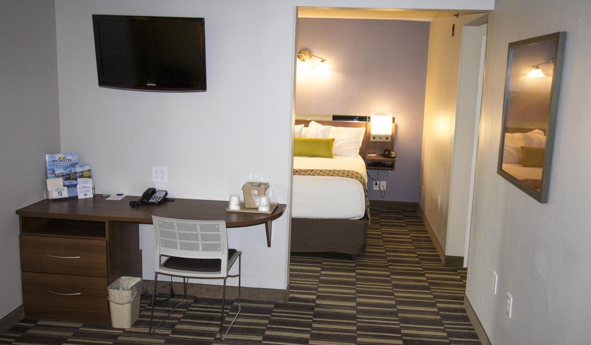 Microtel By Wyndham Victor Cameră foto